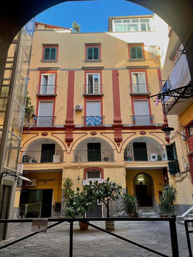 La Casetta Di Susy Neapel Exteriör bild